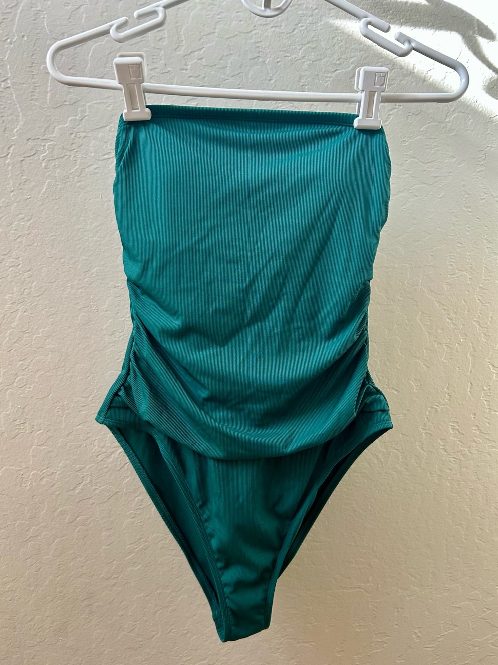 Green One-Piece Swimsuit, strapless convertible